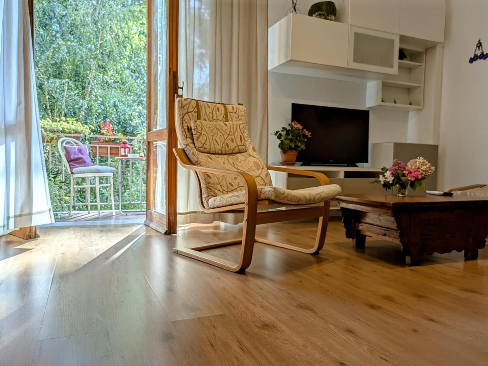 Appartamento Viale Puccini - Free Gated Parking - 3 Minutes From Center Λούκα Εξωτερικό φωτογραφία